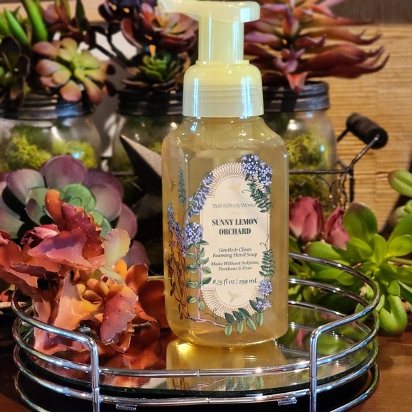 Bath & Body Works Other - Bath & Body Works Sunny Lemon Orchard Foaming Soap 8.75 Fl Oz